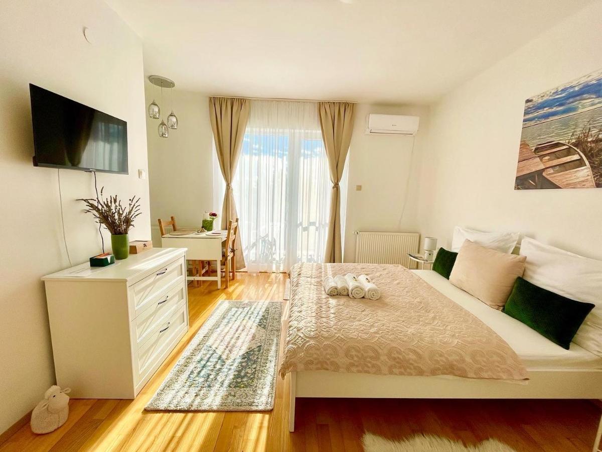 Libas Apartman Keszthely Exterior foto